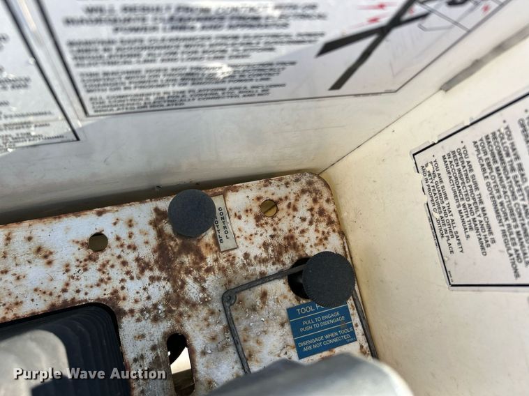 image for item EK2740 2012 Dodge Ram 5500 bucket truck