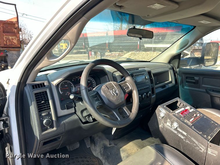 image for item EK2740 2012 Dodge Ram 5500 bucket truck