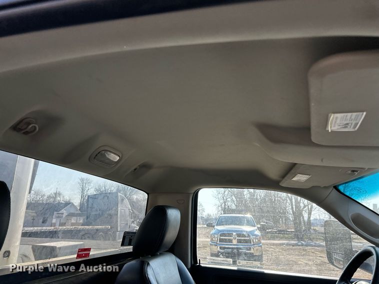 image for item EK2740 2012 Dodge Ram 5500 bucket truck