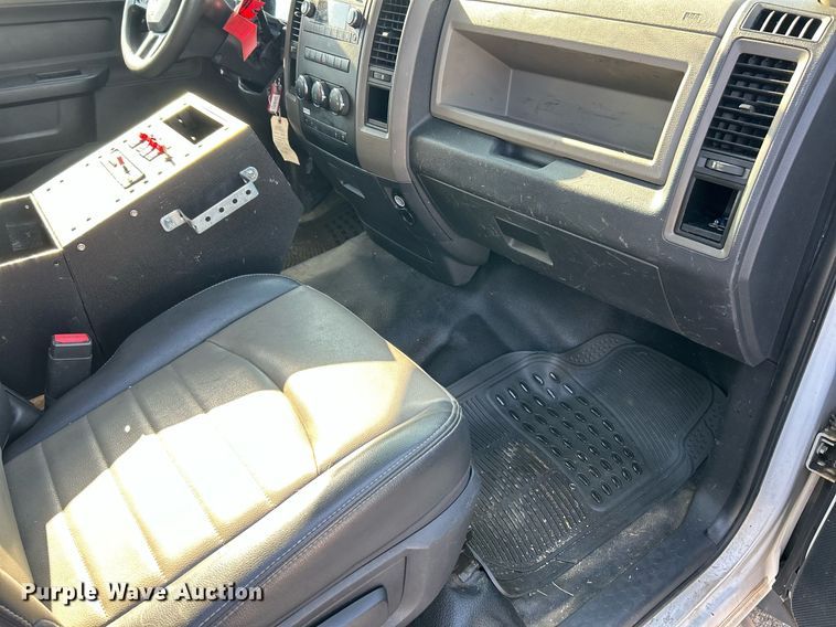 image for item EK2740 2012 Dodge Ram 5500 bucket truck