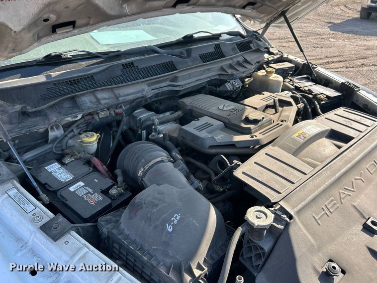 image for item EK2740 2012 Dodge Ram 5500 bucket truck