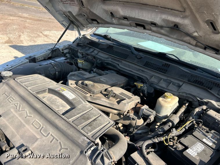 image for item EK2740 2012 Dodge Ram 5500 bucket truck