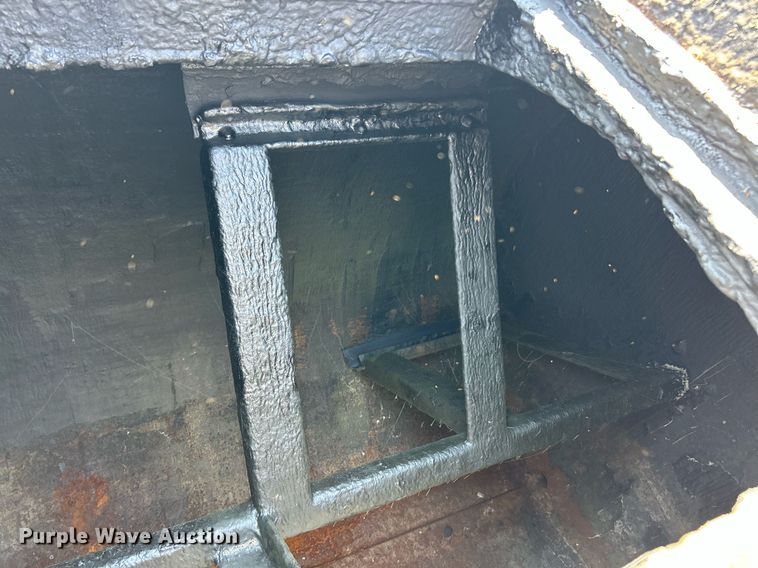 image for item EK2742 Seal-Rite seal tank