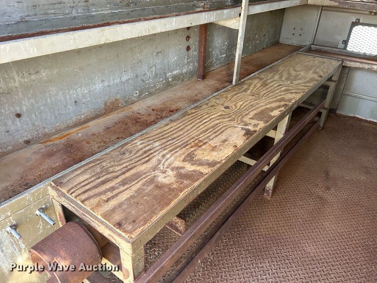 image for item EK2752 2013 Hino 338 utility / service truck