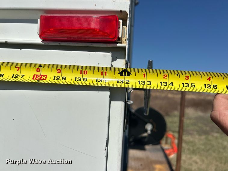 image for item EK2752 2013 Hino 338 utility / service truck