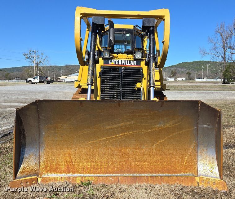 image for item EL5682 2006 Caterpillar D6R XL Series III dozer