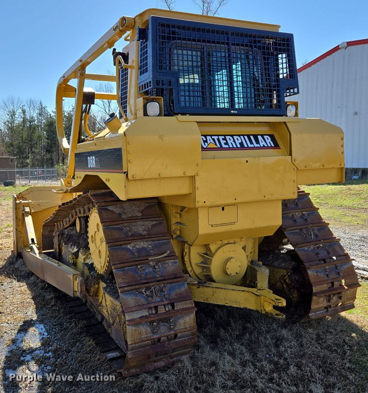 image for item EL5682 2006 Caterpillar D6R XL Series III dozer