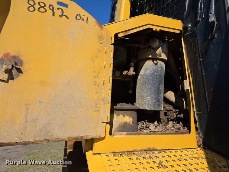 image for item EL5682 2006 Caterpillar D6R XL Series III dozer