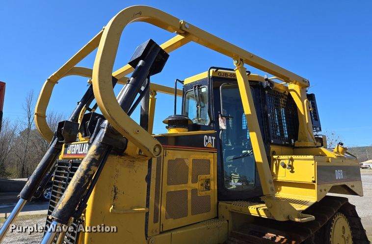 image for item EL5682 2006 Caterpillar D6R XL Series III dozer