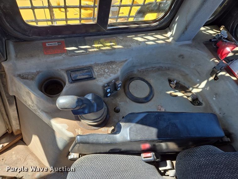 image for item EL5682 2006 Caterpillar D6R XL Series III dozer