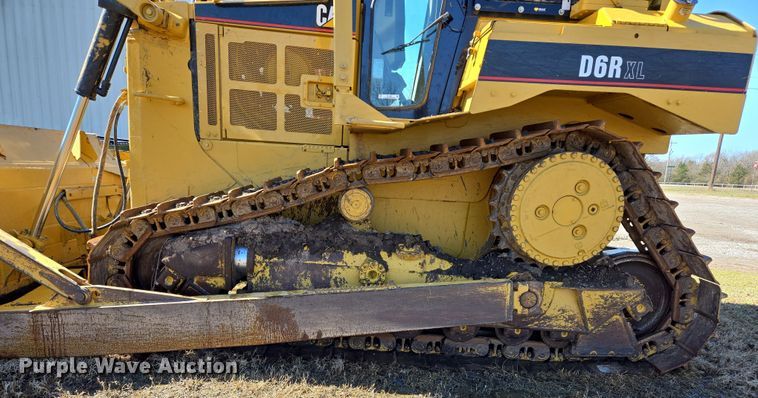 image for item EL5682 2006 Caterpillar D6R XL Series III dozer