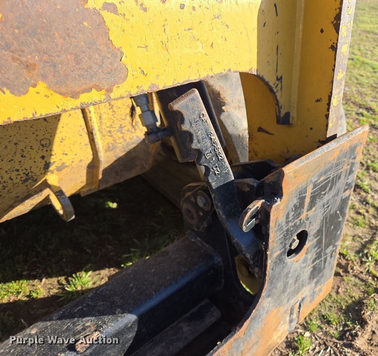 image for item EL5686 2020 Caterpillar 299D3 XE forestry tracked skid steer loader