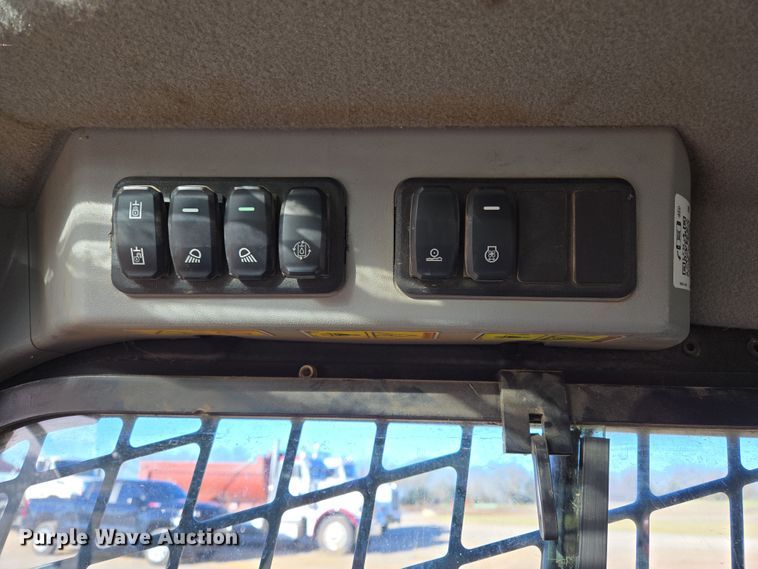 image for item EL5686 2020 Caterpillar 299D3 XE forestry tracked skid steer loader