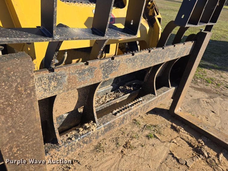 image for item EL5688 2020 Caterpillar 299D3 XE forestry tracked skid steer loader