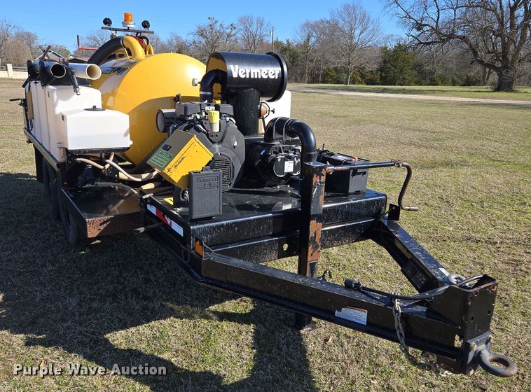 image for item EL5689 2021 Vermeer CV 573 SGT vacuum excavator