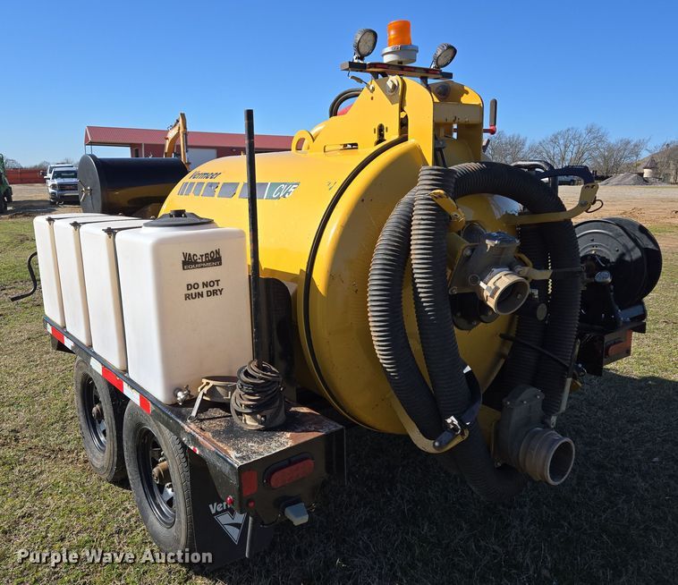 image for item EL5689 2021 Vermeer CV 573 SGT vacuum excavator