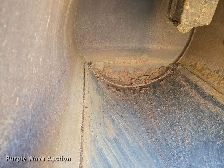 image for item EL5689 2021 Vermeer CV 573 SGT vacuum excavator