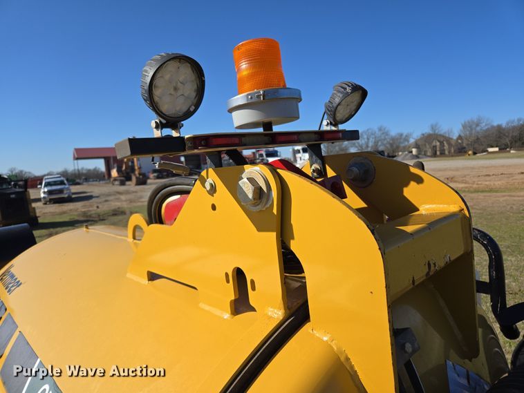 image for item EL5689 2021 Vermeer CV 573 SGT vacuum excavator