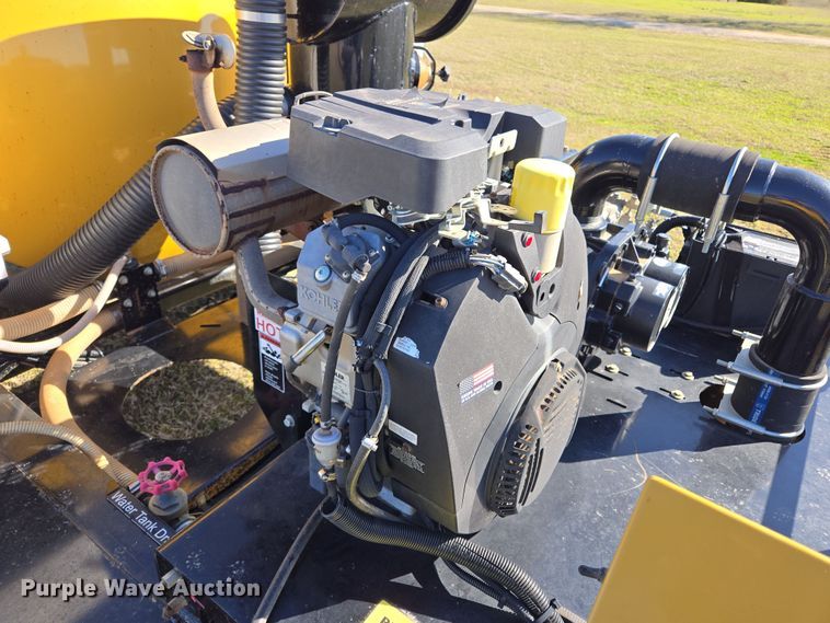 image for item EL5689 2021 Vermeer CV 573 SGT vacuum excavator