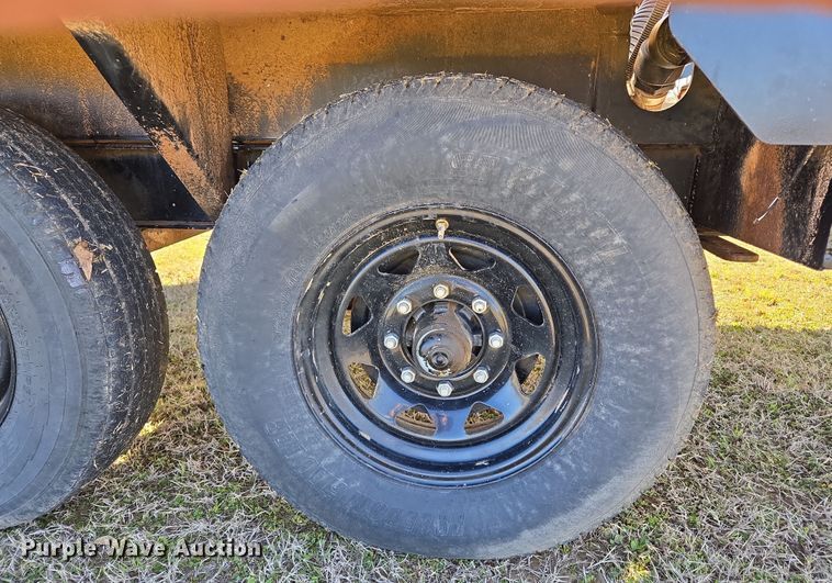 image for item EL5689 2021 Vermeer CV 573 SGT vacuum excavator