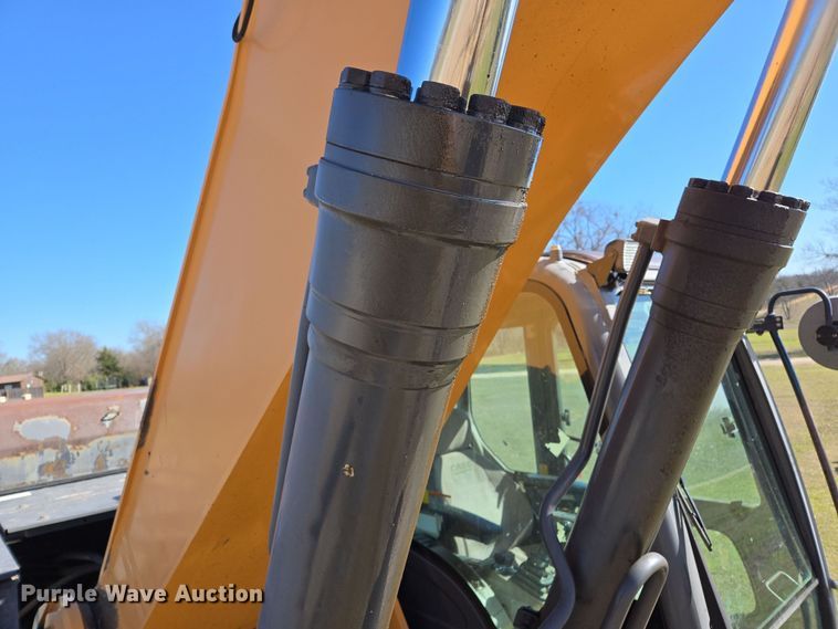 image for item EL5691 2012 Case CX350C excavator