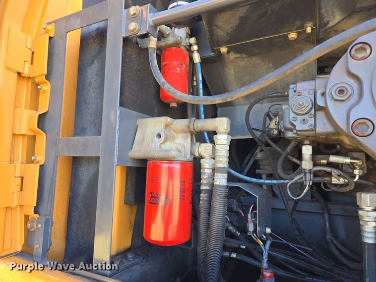 image for item EL5691 2012 Case CX350C excavator