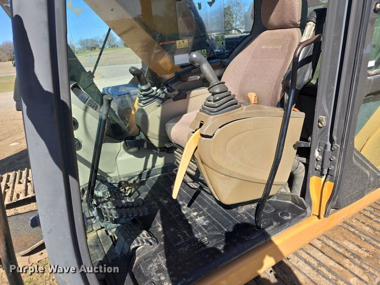 image for item EL5691 2012 Case CX350C excavator