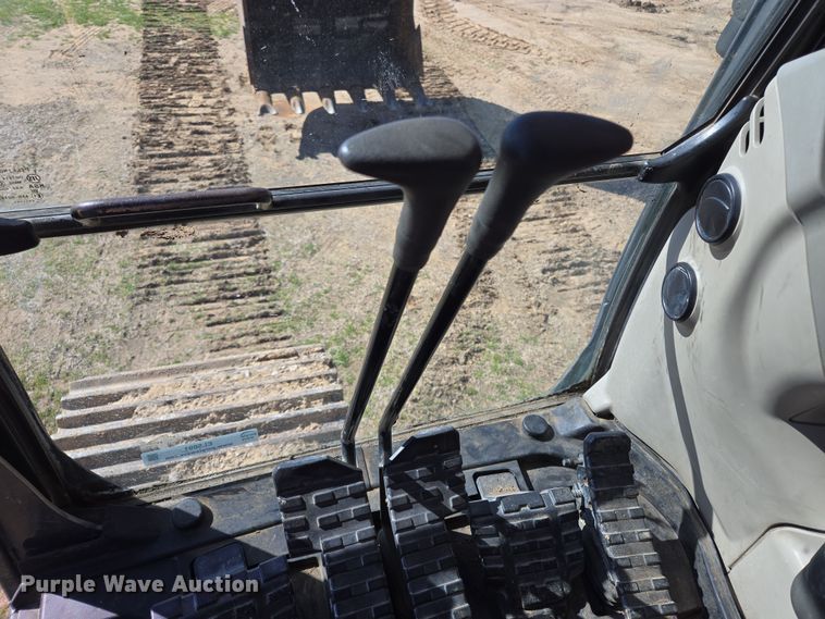 image for item EL5691 2012 Case CX350C excavator