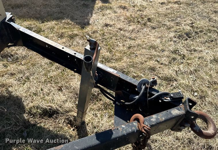 image for item EM3577 2016 Doosan P425 HP375 air compressor