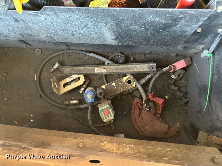 image for item EM3577 2016 Doosan P425 HP375 air compressor