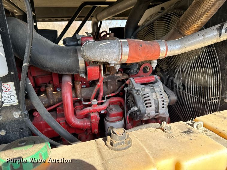 image for item EM3577 2016 Doosan P425 HP375 air compressor