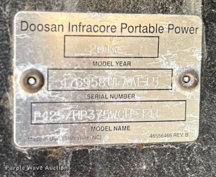 image for item EM3577 2016 Doosan P425 HP375 air compressor