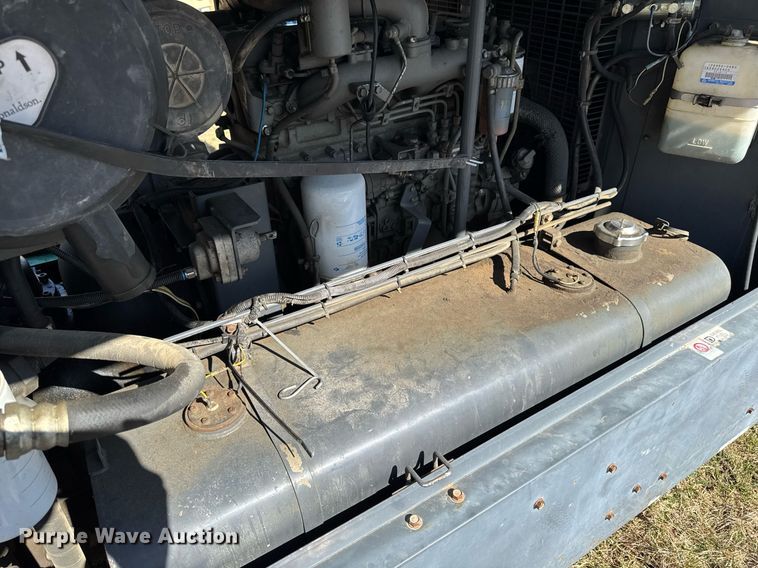 image for item EM3579 Airman PDS400S air compressor