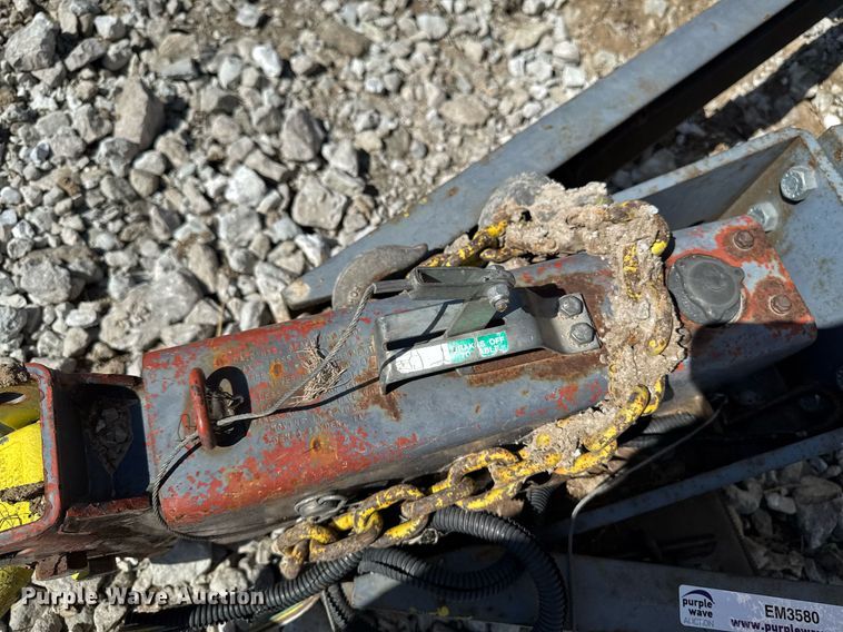 image for item EM3580 2014 Atlas Copco XATS750 JD7 air compressor