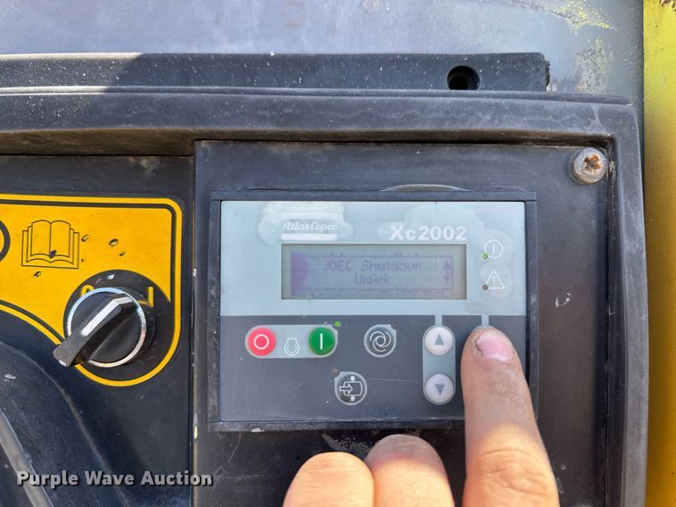 image for item EM3580 2014 Atlas Copco XATS750 JD7 air compressor