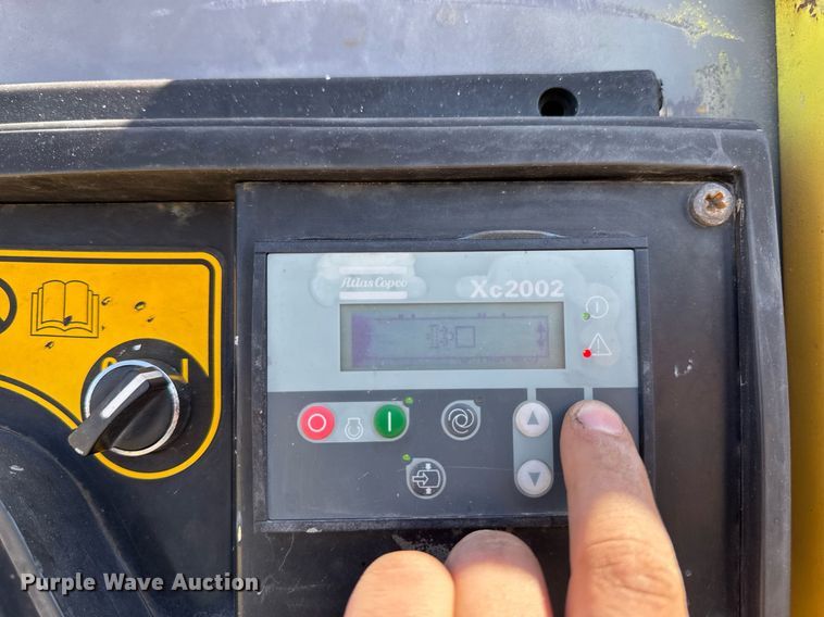 image for item EM3580 2014 Atlas Copco XATS750 JD7 air compressor