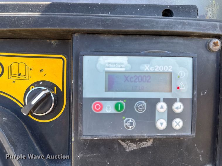 image for item EM3580 2014 Atlas Copco XATS750 JD7 air compressor