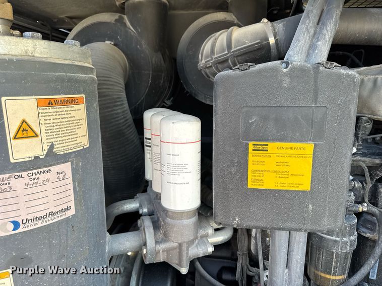 image for item EM3580 2014 Atlas Copco XATS750 JD7 air compressor