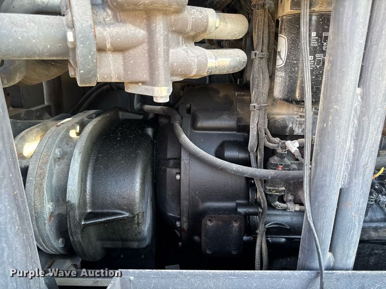 image for item EM3580 2014 Atlas Copco XATS750 JD7 air compressor