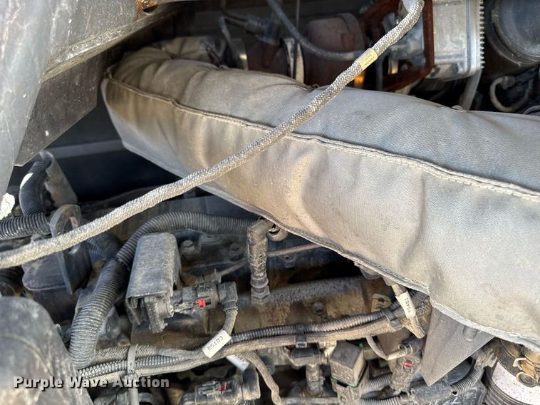 image for item EM3580 2014 Atlas Copco XATS750 JD7 air compressor