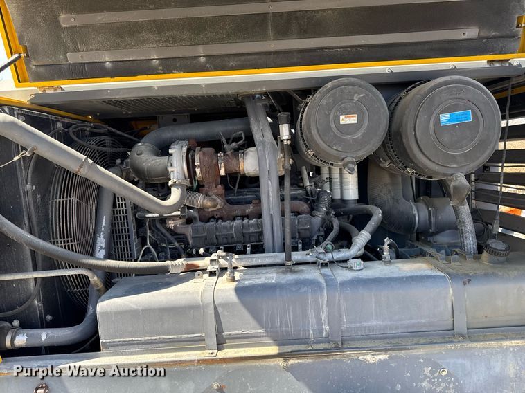 image for item EM3580 2014 Atlas Copco XATS750 JD7 air compressor