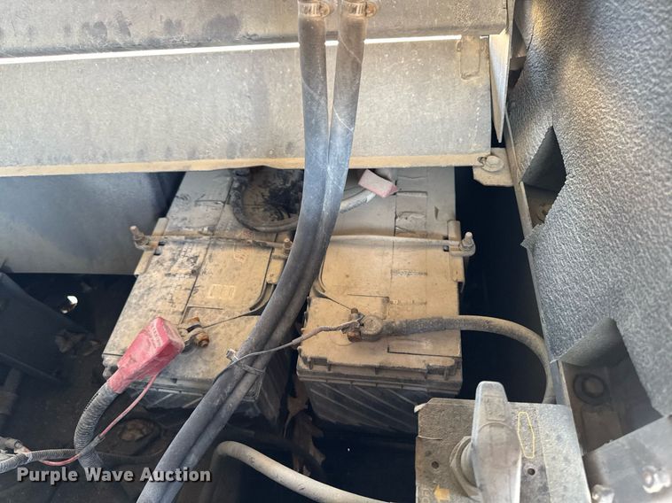 image for item EM3580 2014 Atlas Copco XATS750 JD7 air compressor