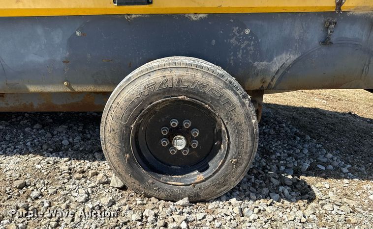 image for item EM3580 2014 Atlas Copco XATS750 JD7 air compressor