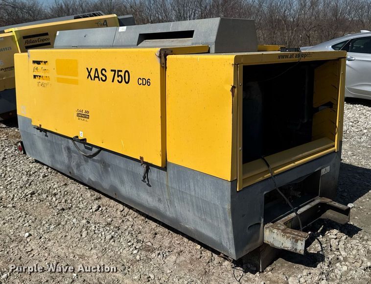 image for item EM3581 2011 Atlas Copco XAS750 CD6 air compressor
