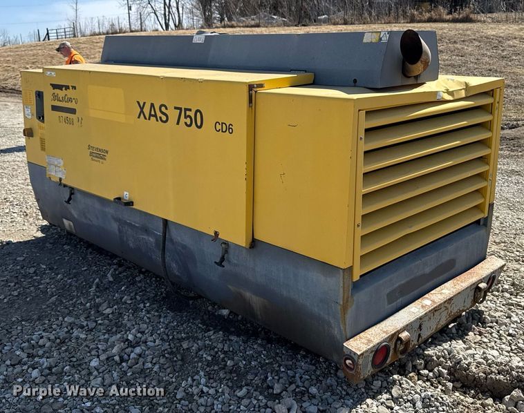 image for item EM3581 2011 Atlas Copco XAS750 CD6 air compressor