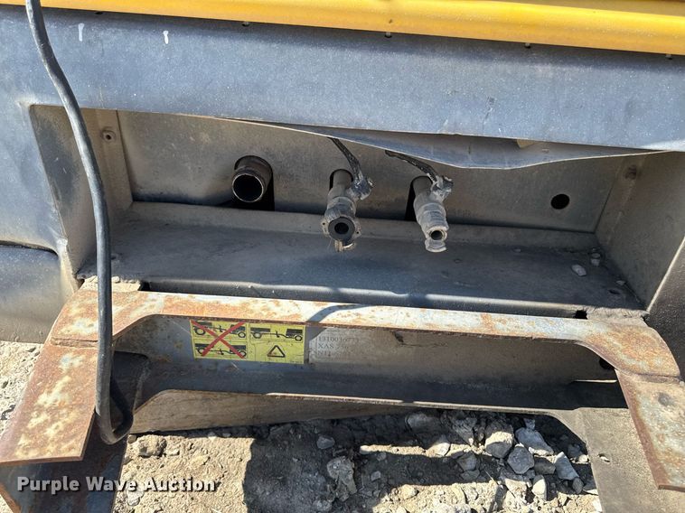 image for item EM3581 2011 Atlas Copco XAS750 CD6 air compressor