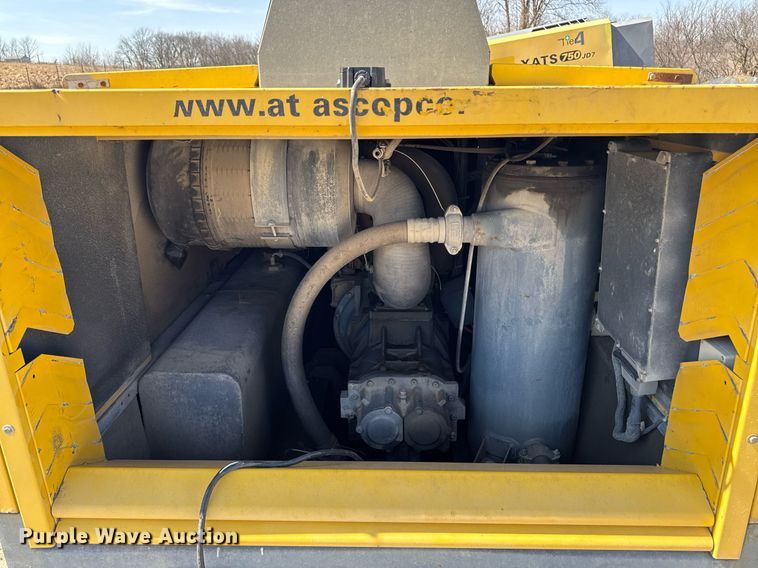 image for item EM3581 2011 Atlas Copco XAS750 CD6 air compressor