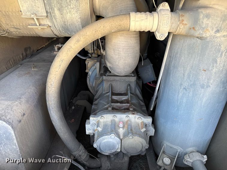 image for item EM3581 2011 Atlas Copco XAS750 CD6 air compressor