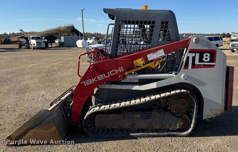 image for item EM3590 2018 Takeuchi TL8 tracked skid steer loader