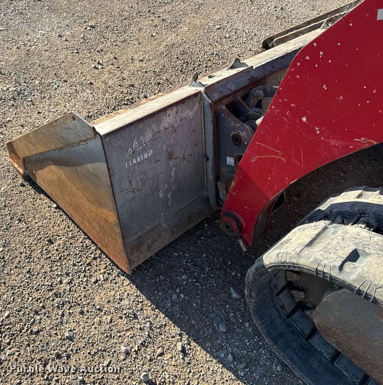 image for item EM3590 2018 Takeuchi TL8 tracked skid steer loader